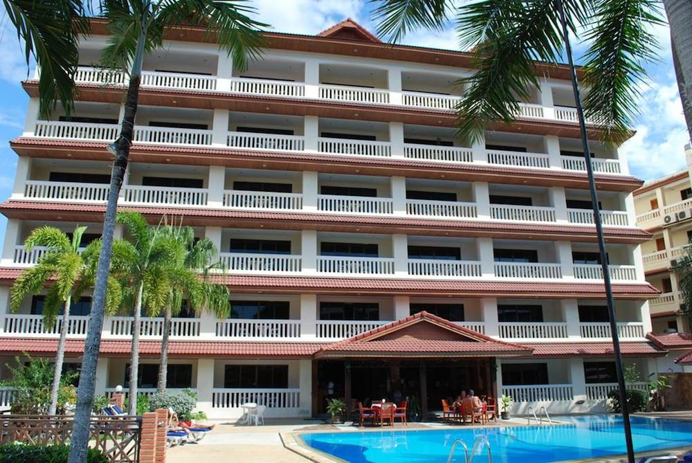The Residence Garden Pattaya Buitenkant foto