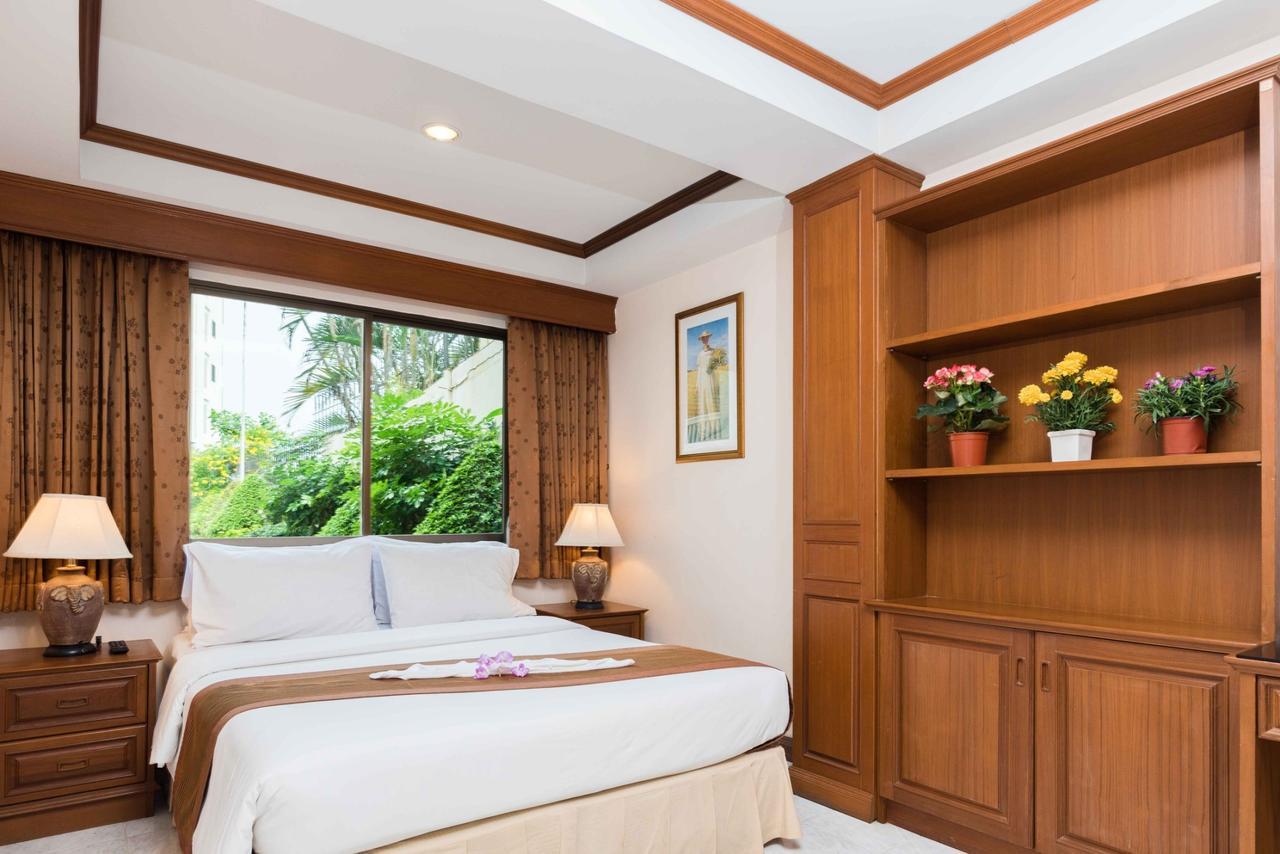 The Residence Garden Pattaya Buitenkant foto